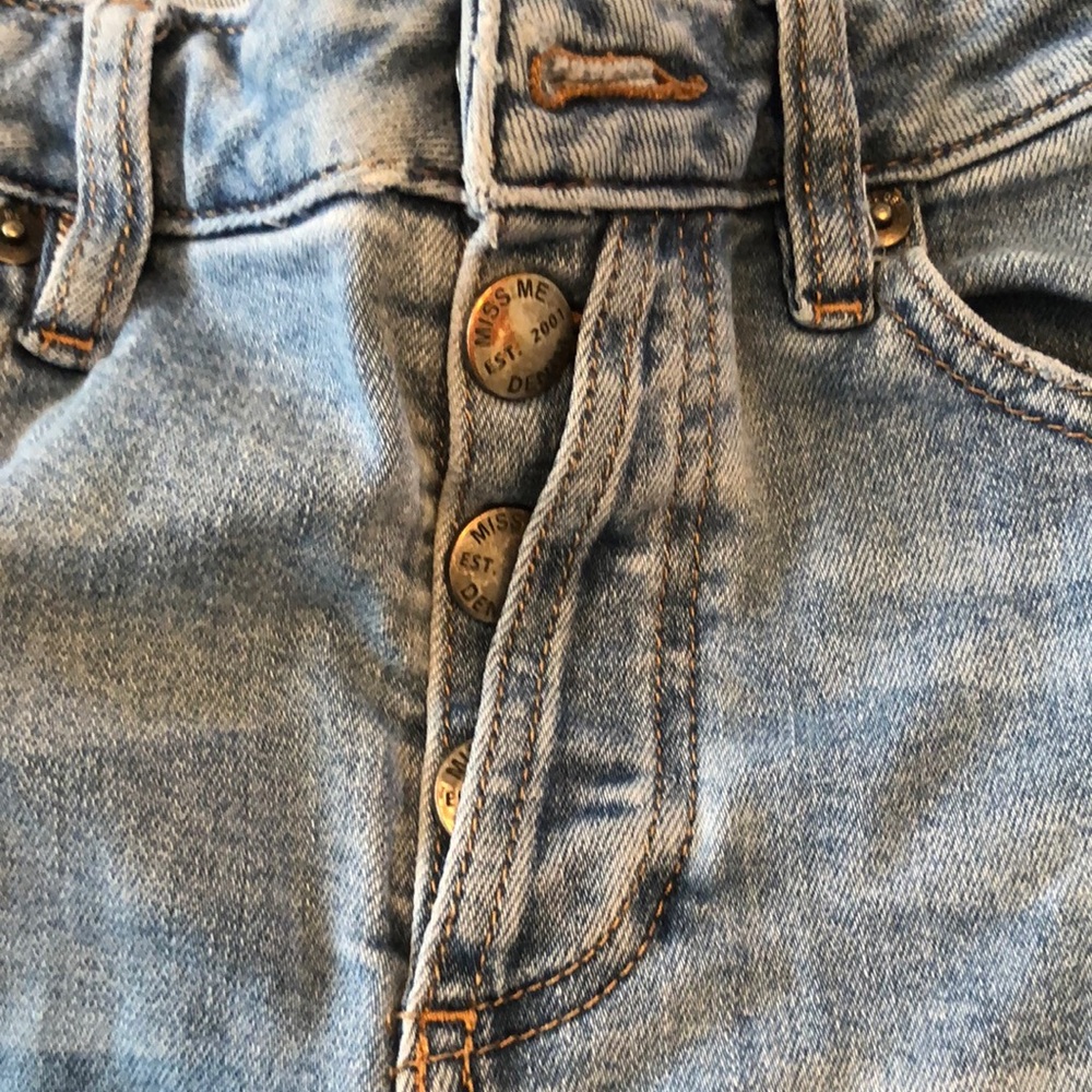 Jeans - Picture 3 of 6